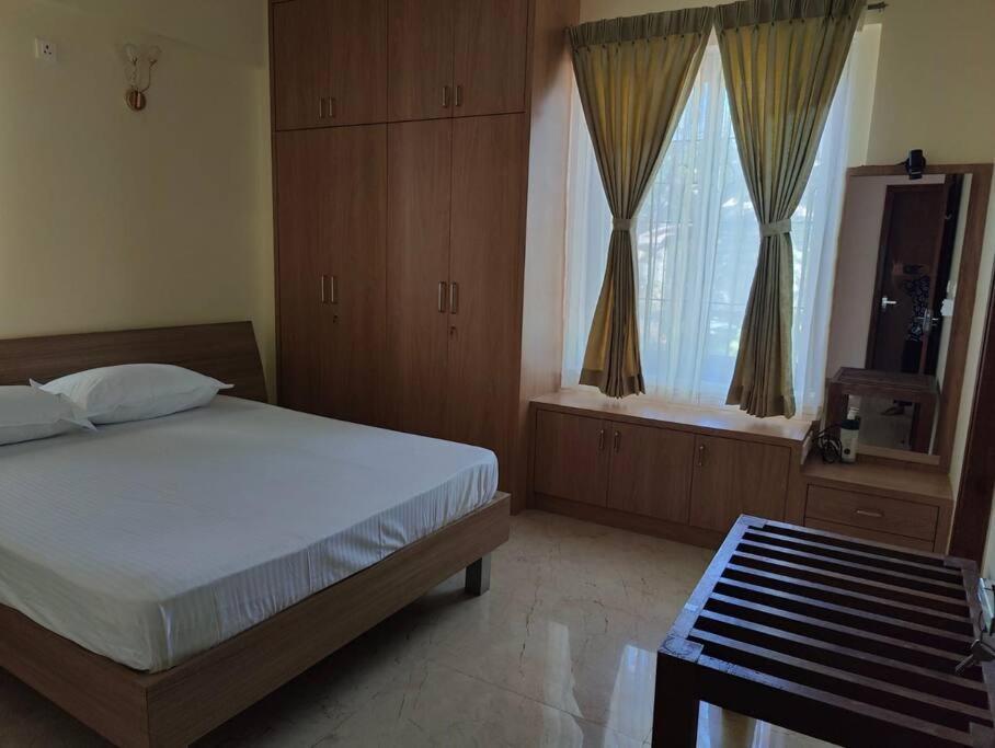 Tara Suites Premium Rooms In Central Indiranagar Μπανγκαλόρ Εξωτερικό φωτογραφία