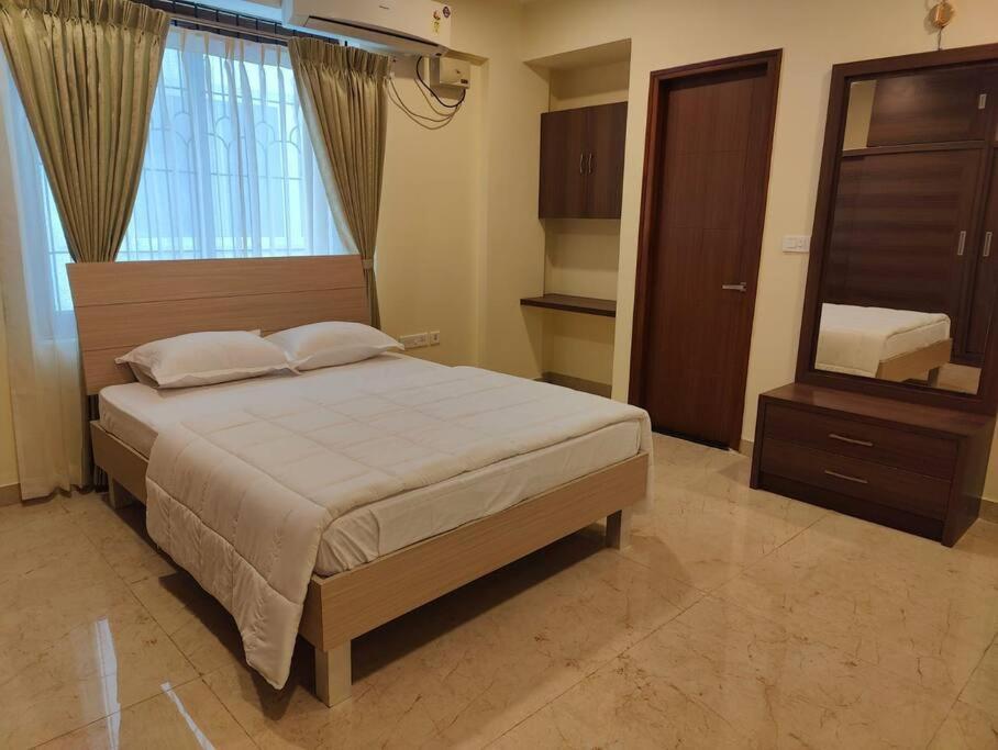 Tara Suites Premium Rooms In Central Indiranagar Μπανγκαλόρ Εξωτερικό φωτογραφία